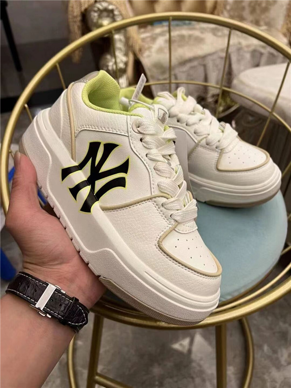 Women's New York Yankees White-Green Shoes 002