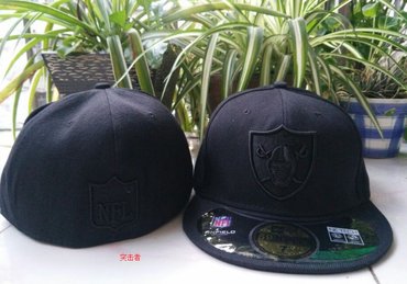 NFL Raiders Black Fitted Hat